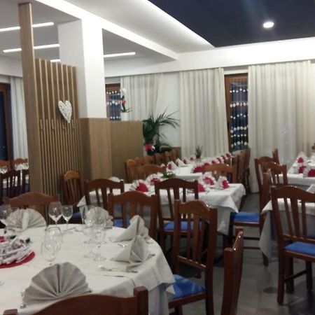 Albergo Ristorante Sottocastello 카사코 외부 사진